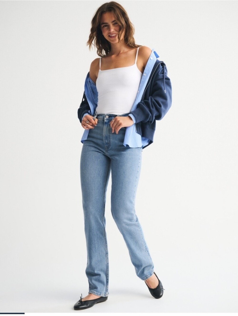 Abercrombie Ultra High Rise 90s Straight Jeans Medium Wash Size 30 10R